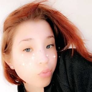 Meet your Posher, Karena